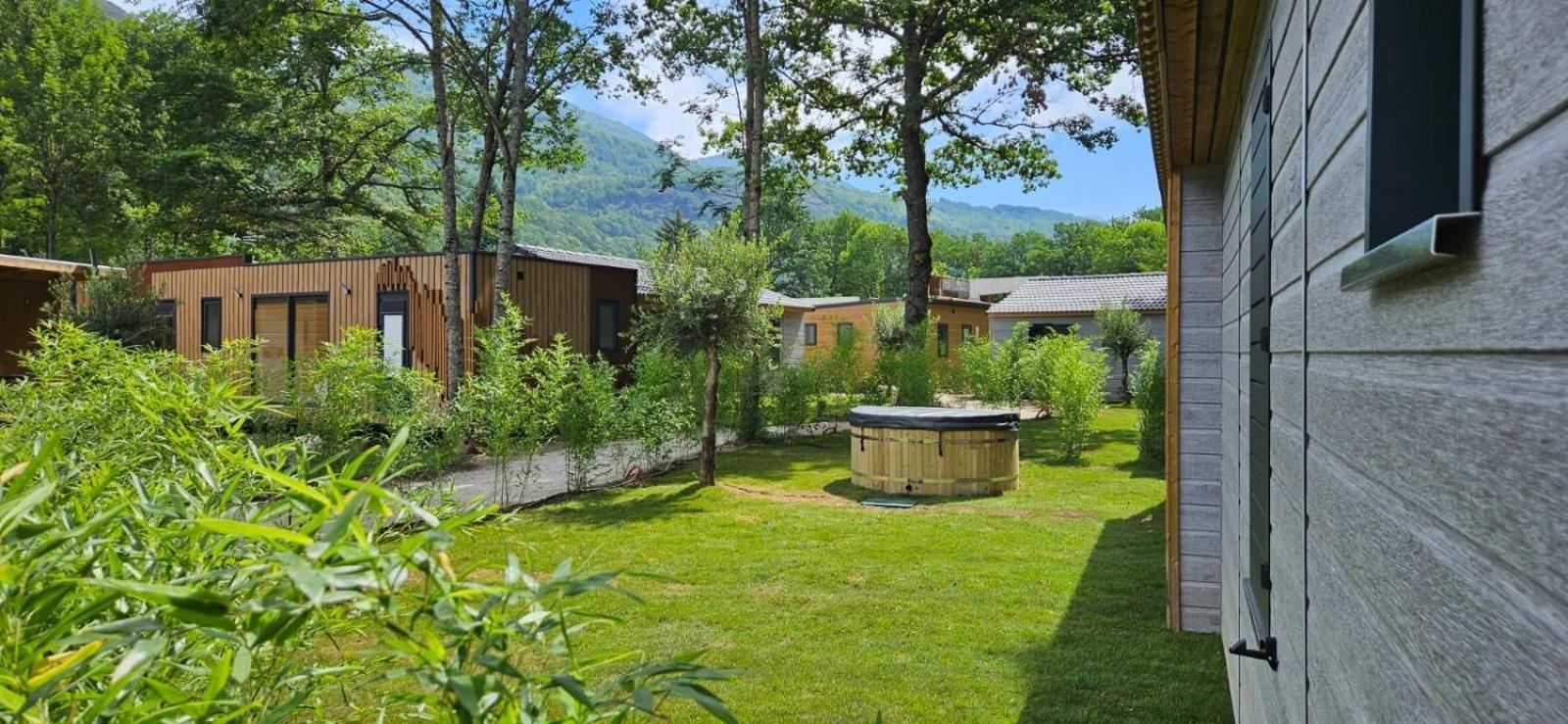 Camping Paradis La Marmotte Акс-ле-Терм Экстерьер фото