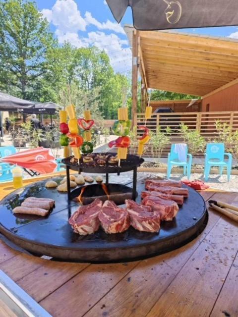Camping Paradis La Marmotte Акс-ле-Терм Экстерьер фото